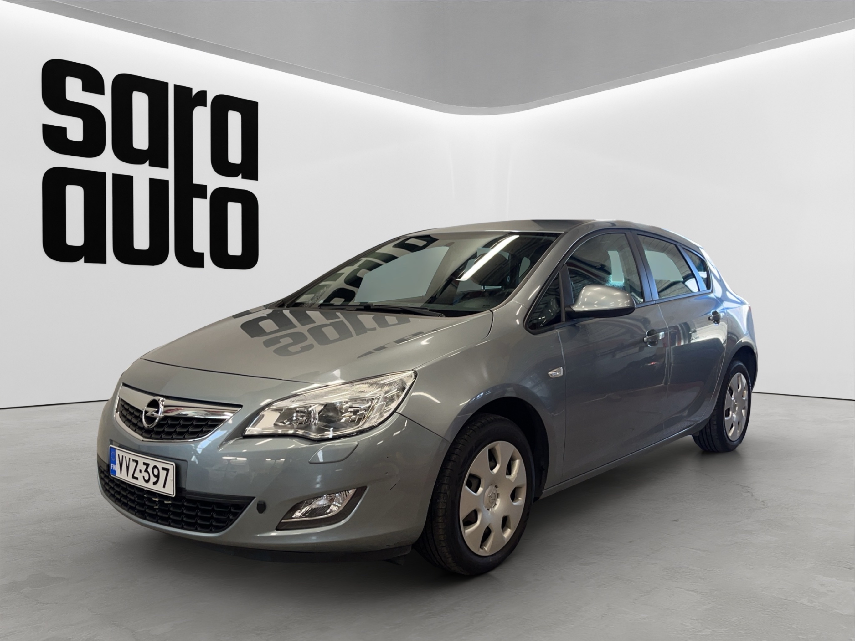 Opel Astra 2011 – kuva 8