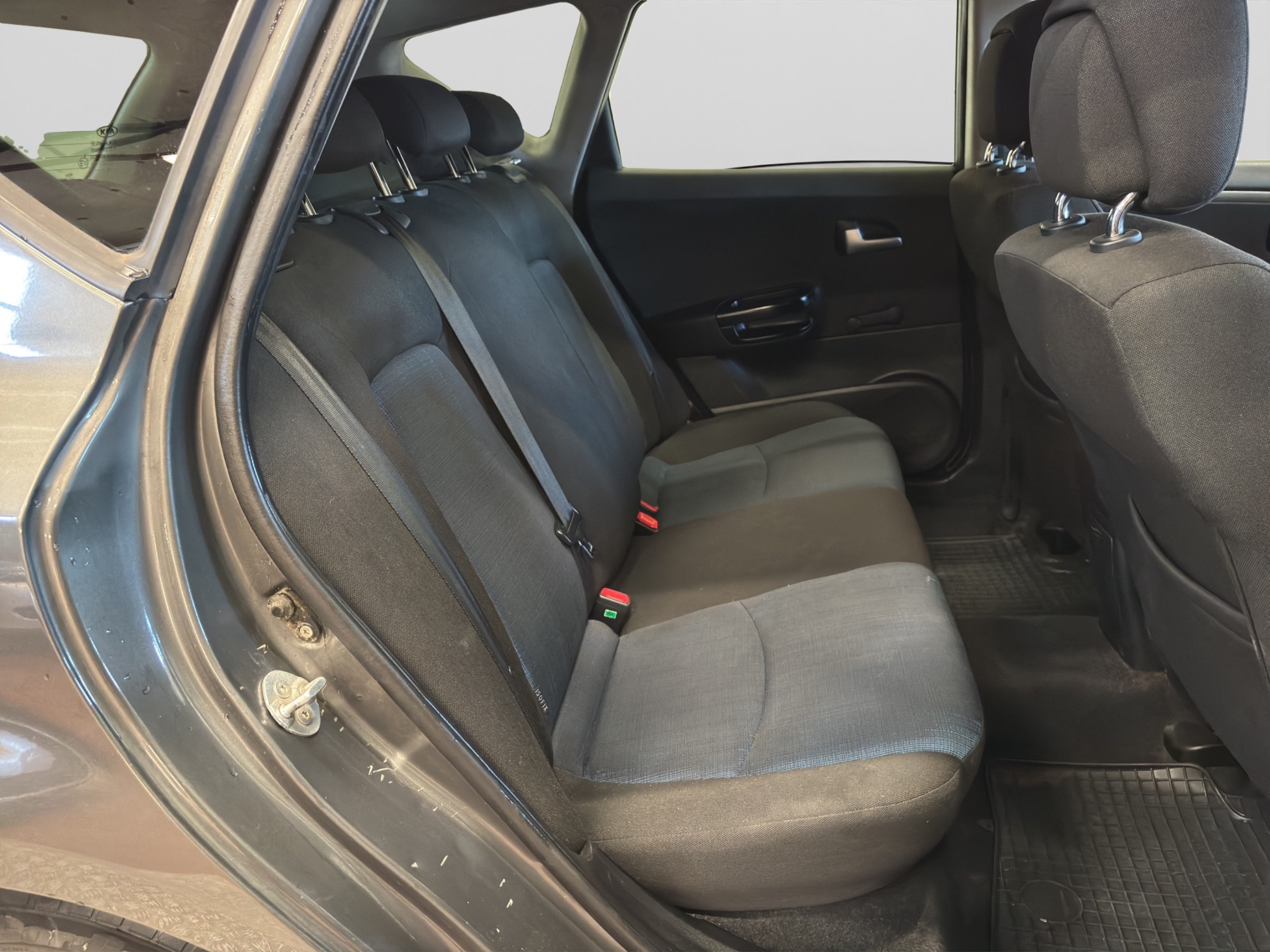Kia Ceed 2011 – kuva 14