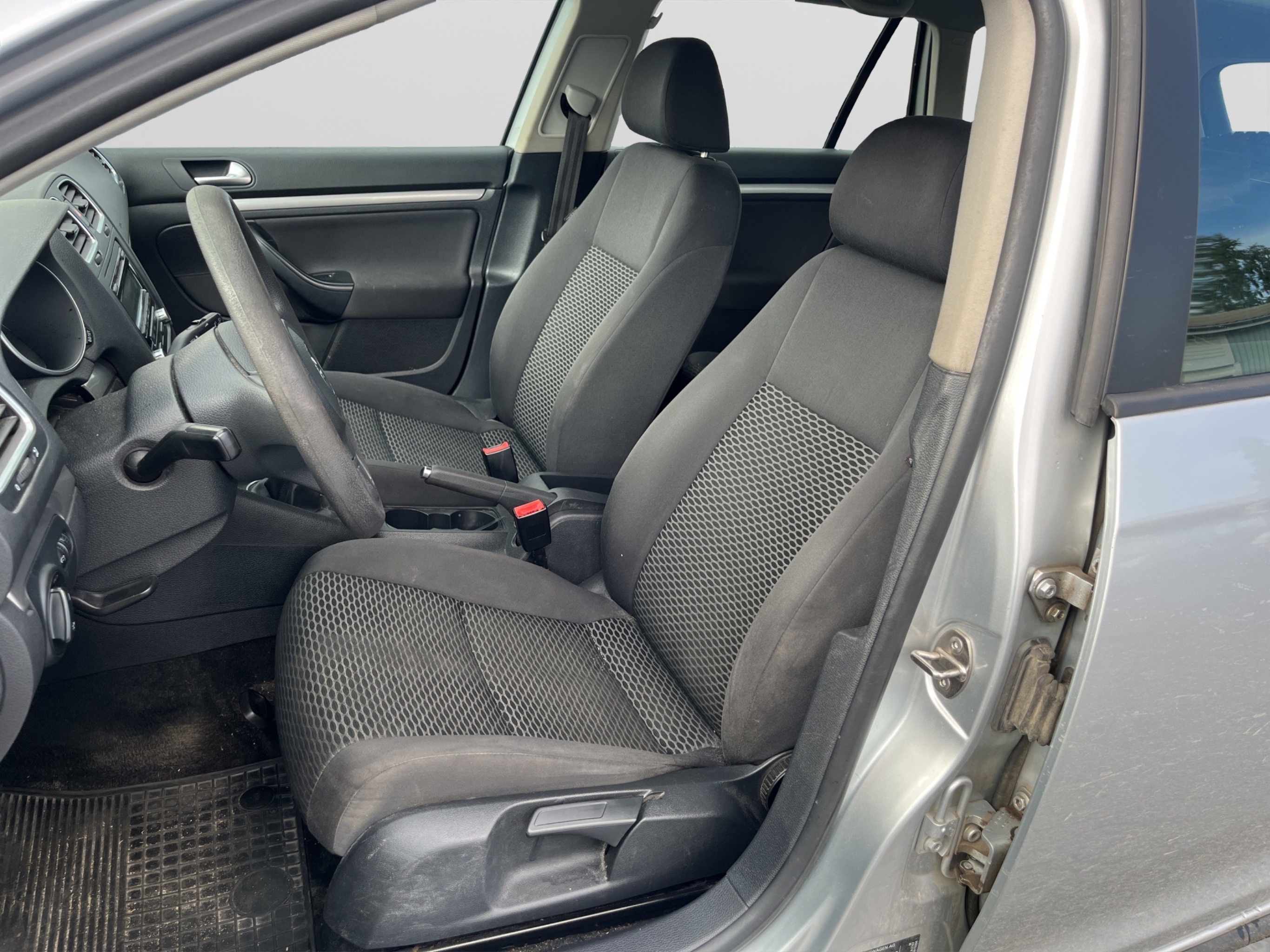 Volkswagen Golf 2010 – kuva 3