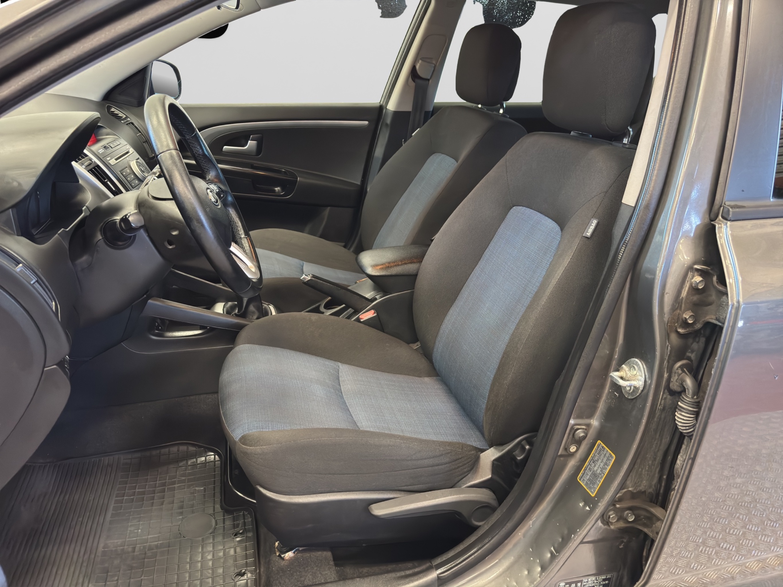 Kia Ceed 2011 – kuva 11