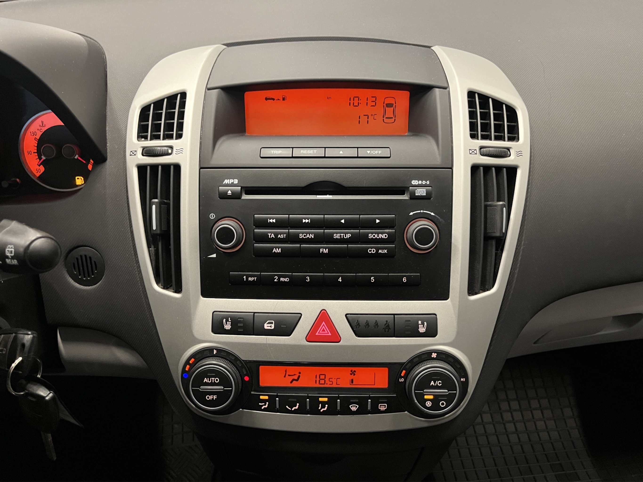 Kia Ceed 2007 – kuva 16