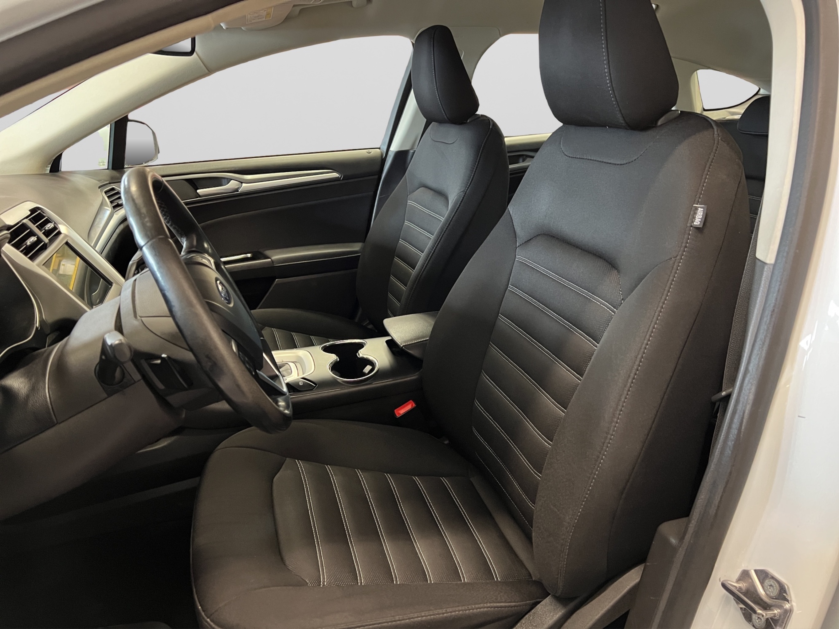 Ford Mondeo kuva 11