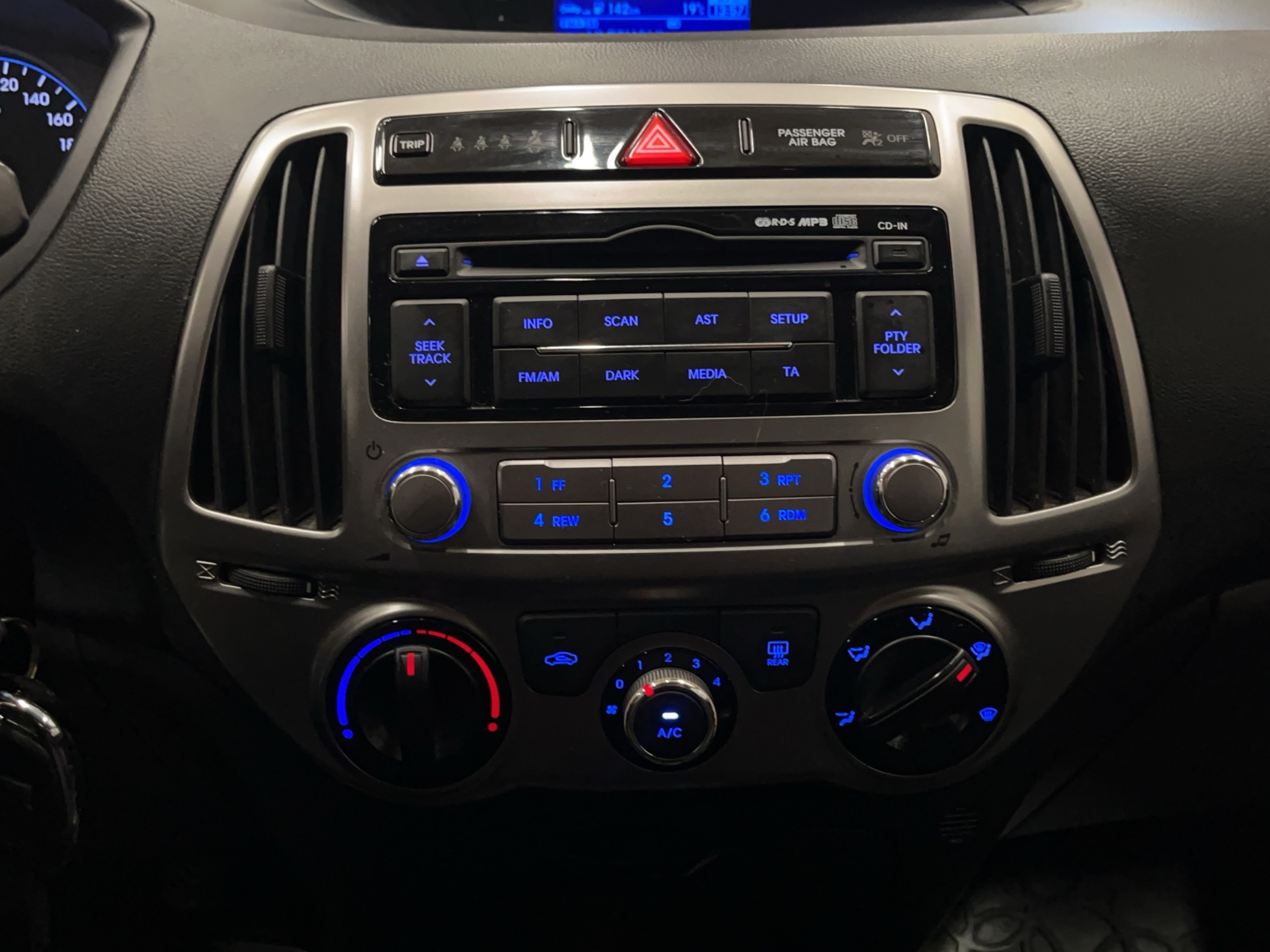 Hyundai i20 2013 – kuva 17