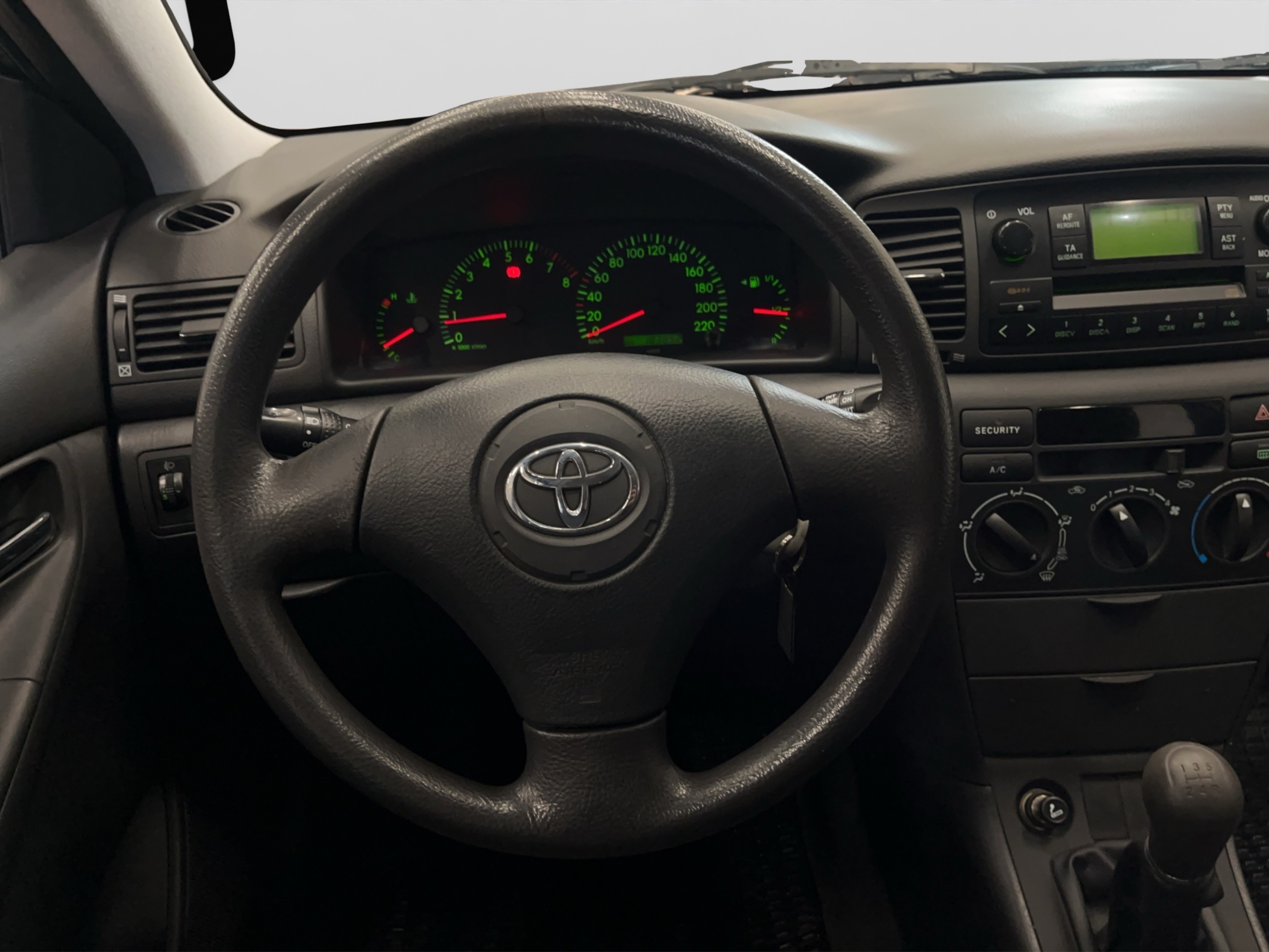 Toyota Corolla 2003 – kuva 14