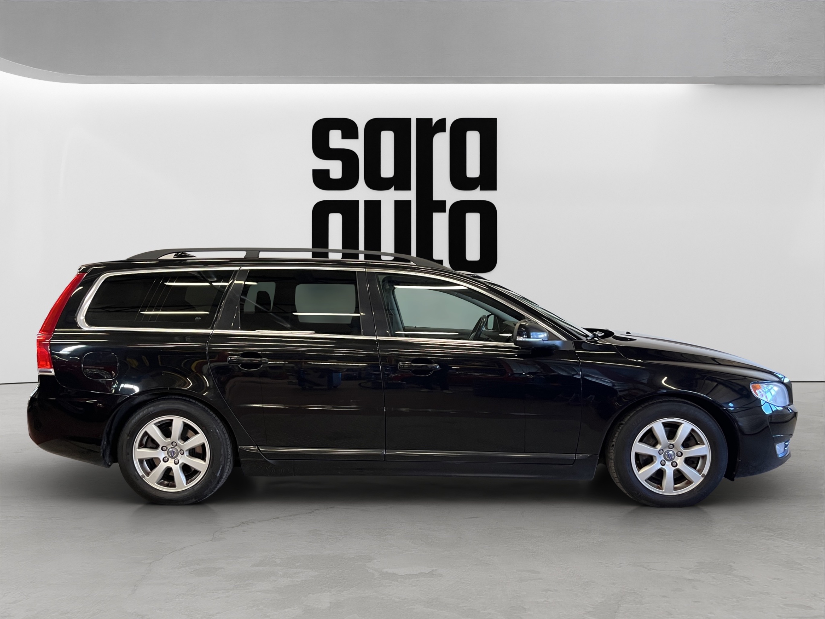 Volvo V70 kuva 2
